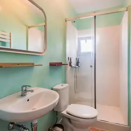 Apartment 3
